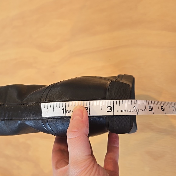 EUC Matt & Nat Lauren Faux Fur Hidden Wedge Boots, size 39, black - Picture 10 of 10